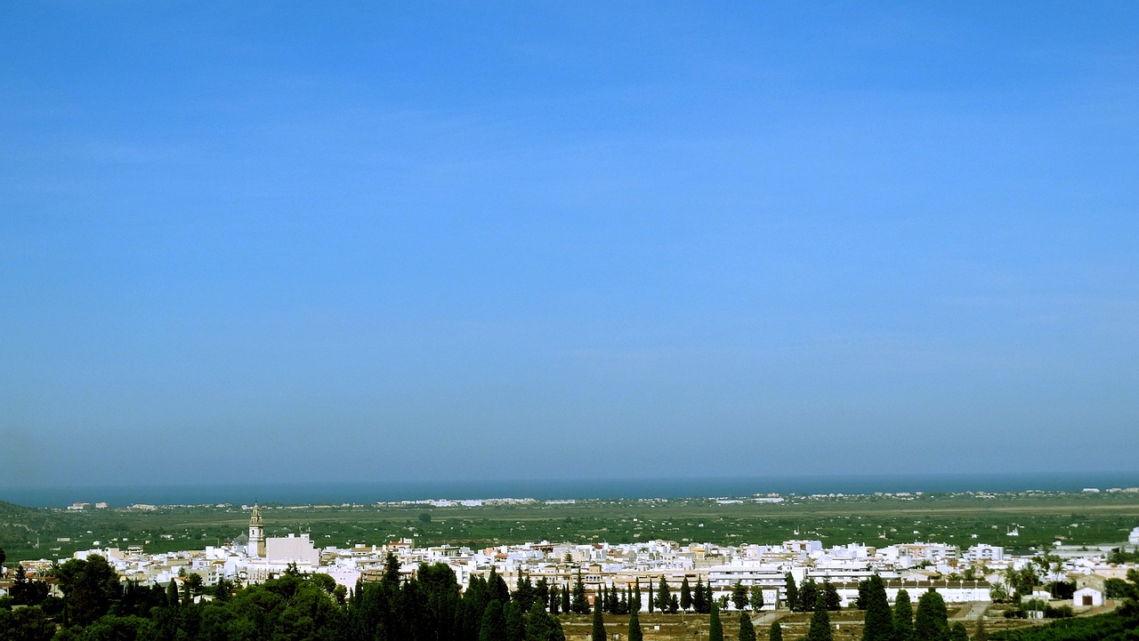 武當山二手房最新信息概覽，最新房源動態(tài)與市場走勢分析